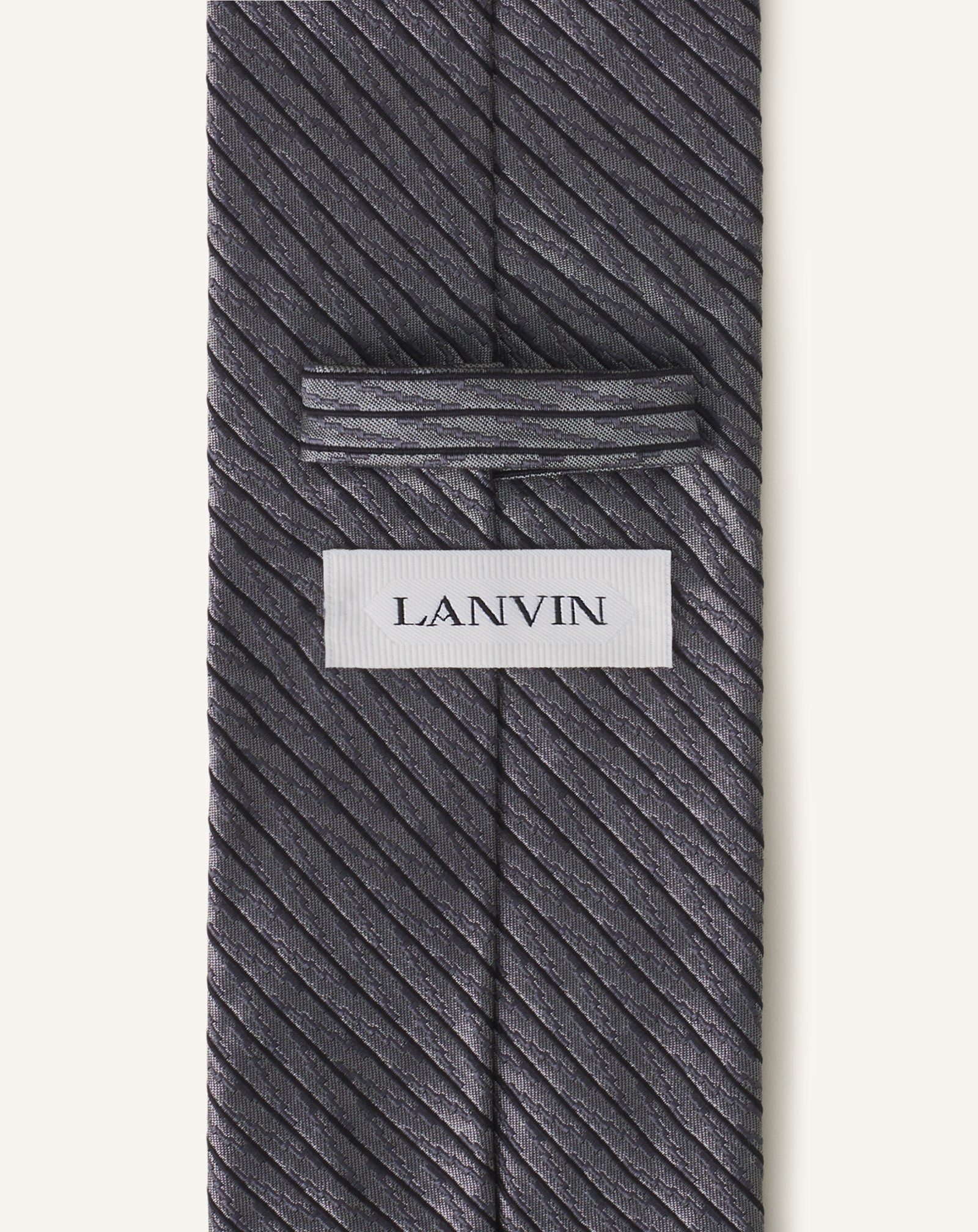 SILK CHEVRON STRIPED TIE