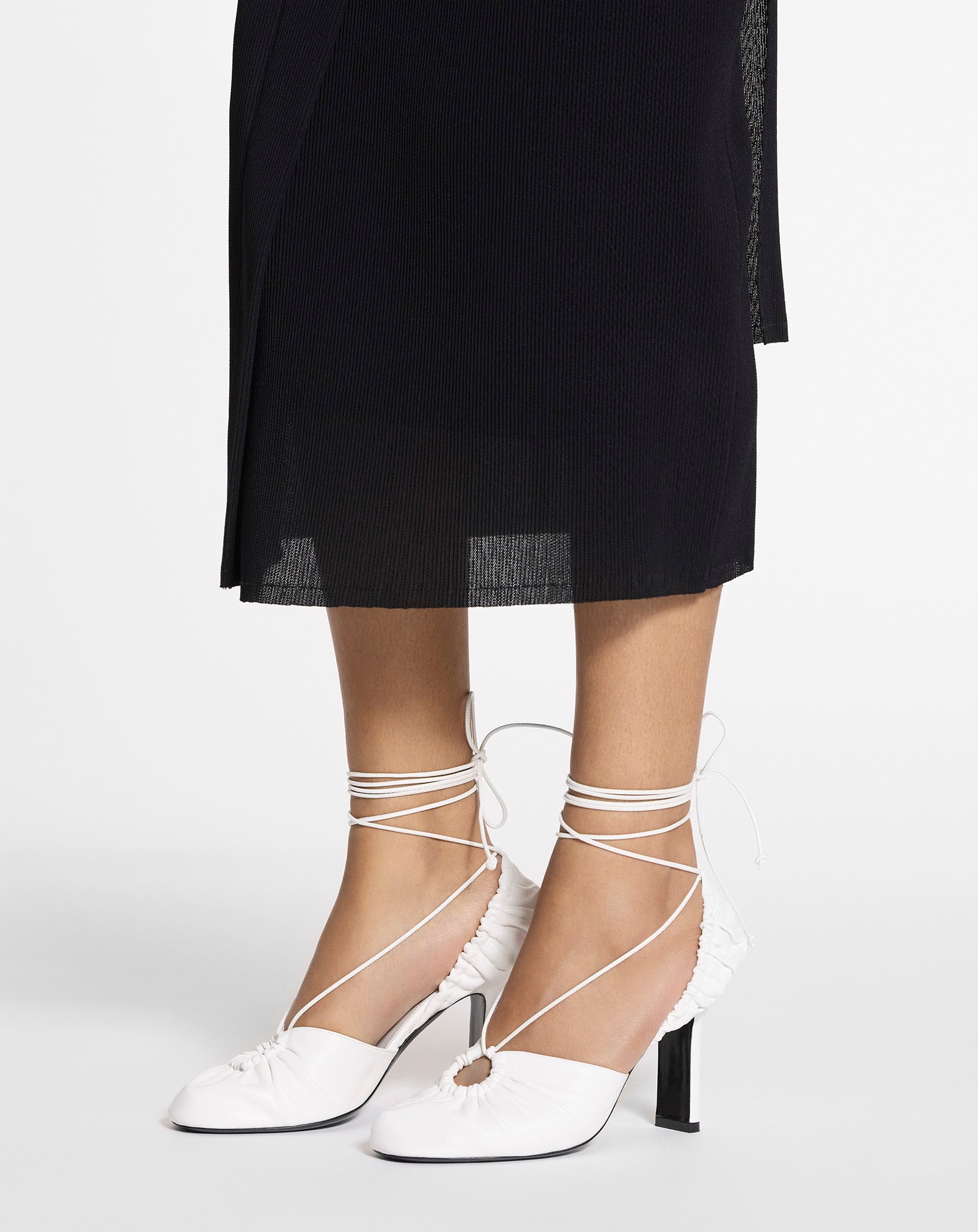 MESURE LACE-UP LEATHER PUMPS