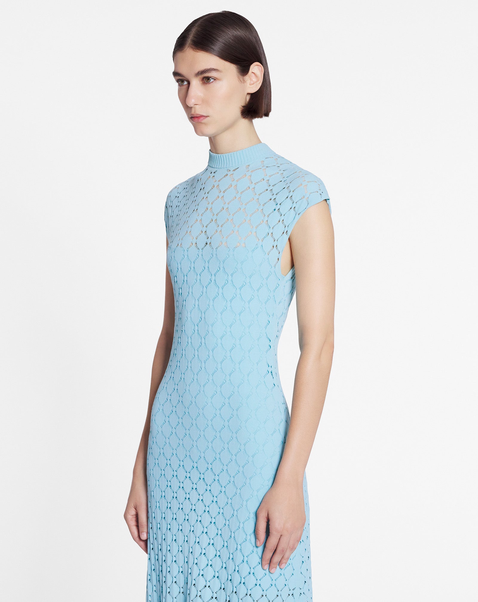 LONG DRESS IN LACE EFFECT KNIT
