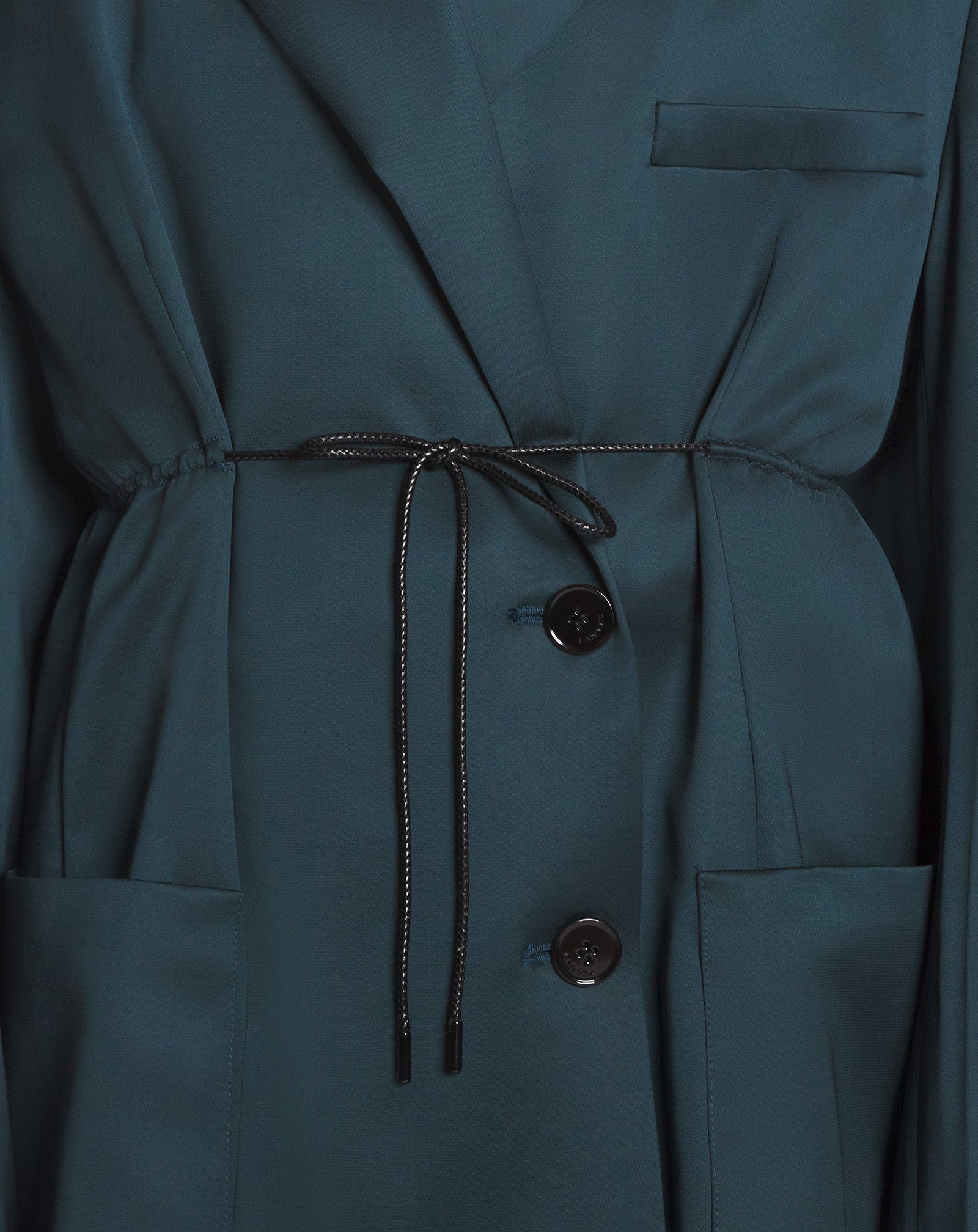 OVERSIZED BELTED JACKET