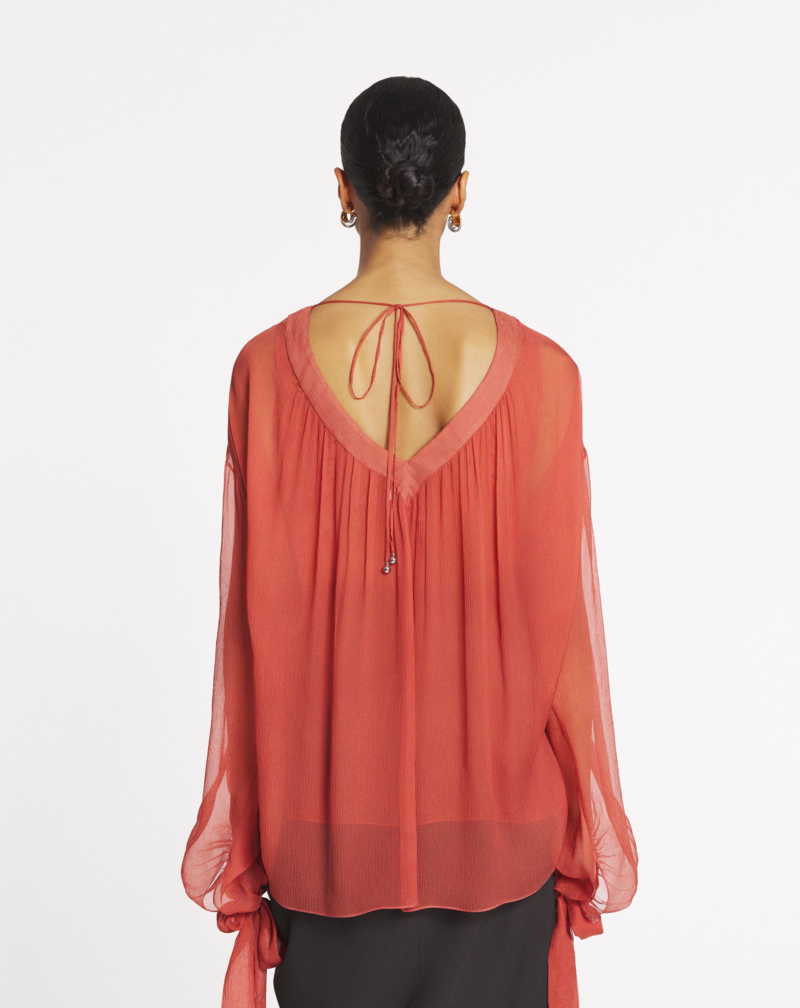 GATHERED BLOUSE IN SILK CREPON