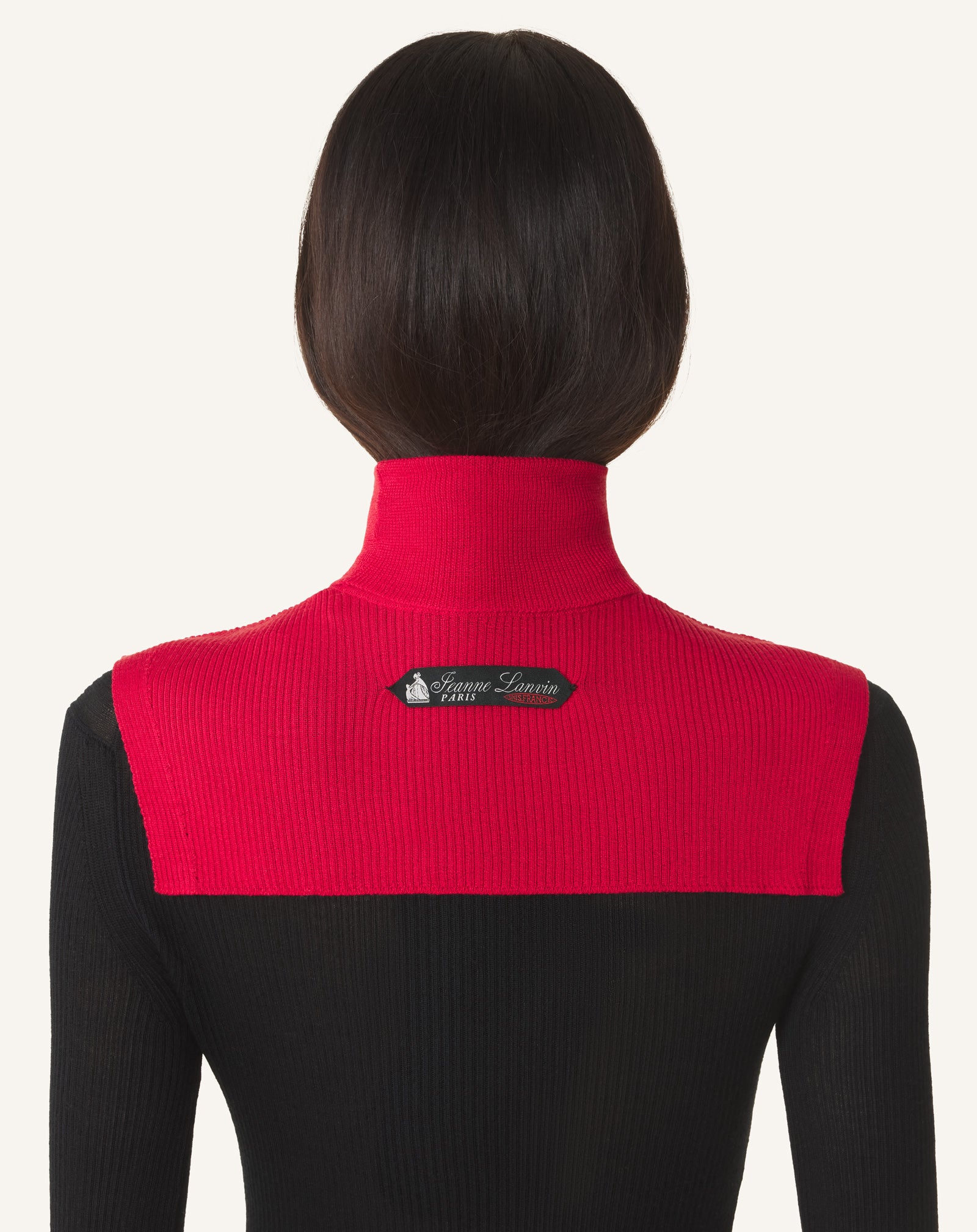 RED LANVIN SIGNATURE COLLAR IN CASHMERE