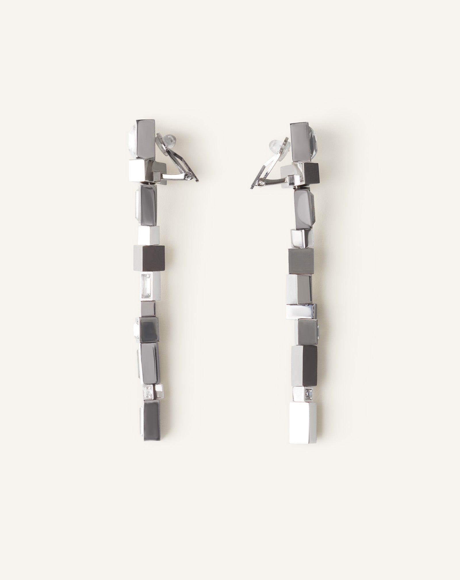 SILVER RHYTHMIQUE LONG EARRINGS