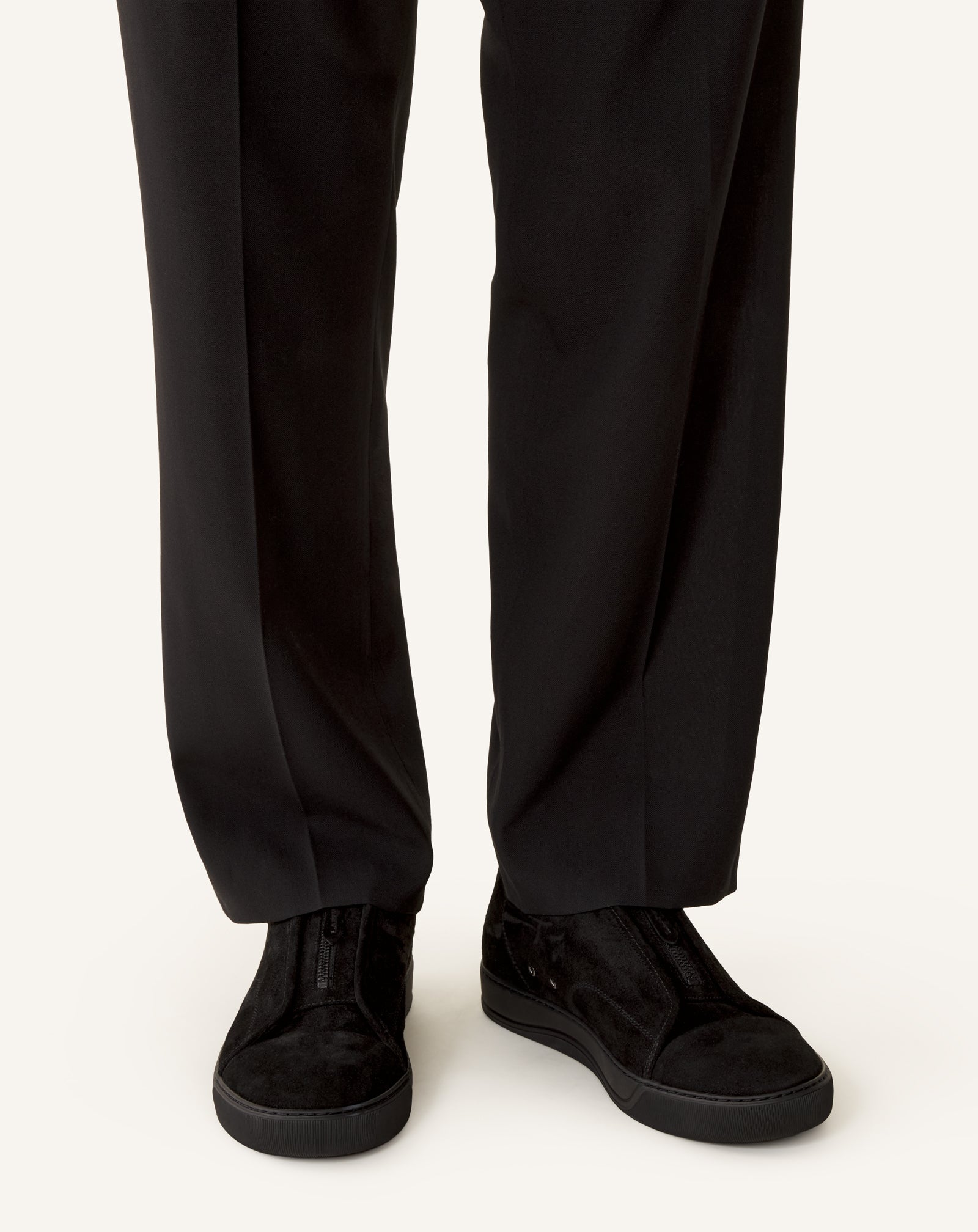 ルンバ Black Dbb1 Zip Sneakers In Suede | Lanvin