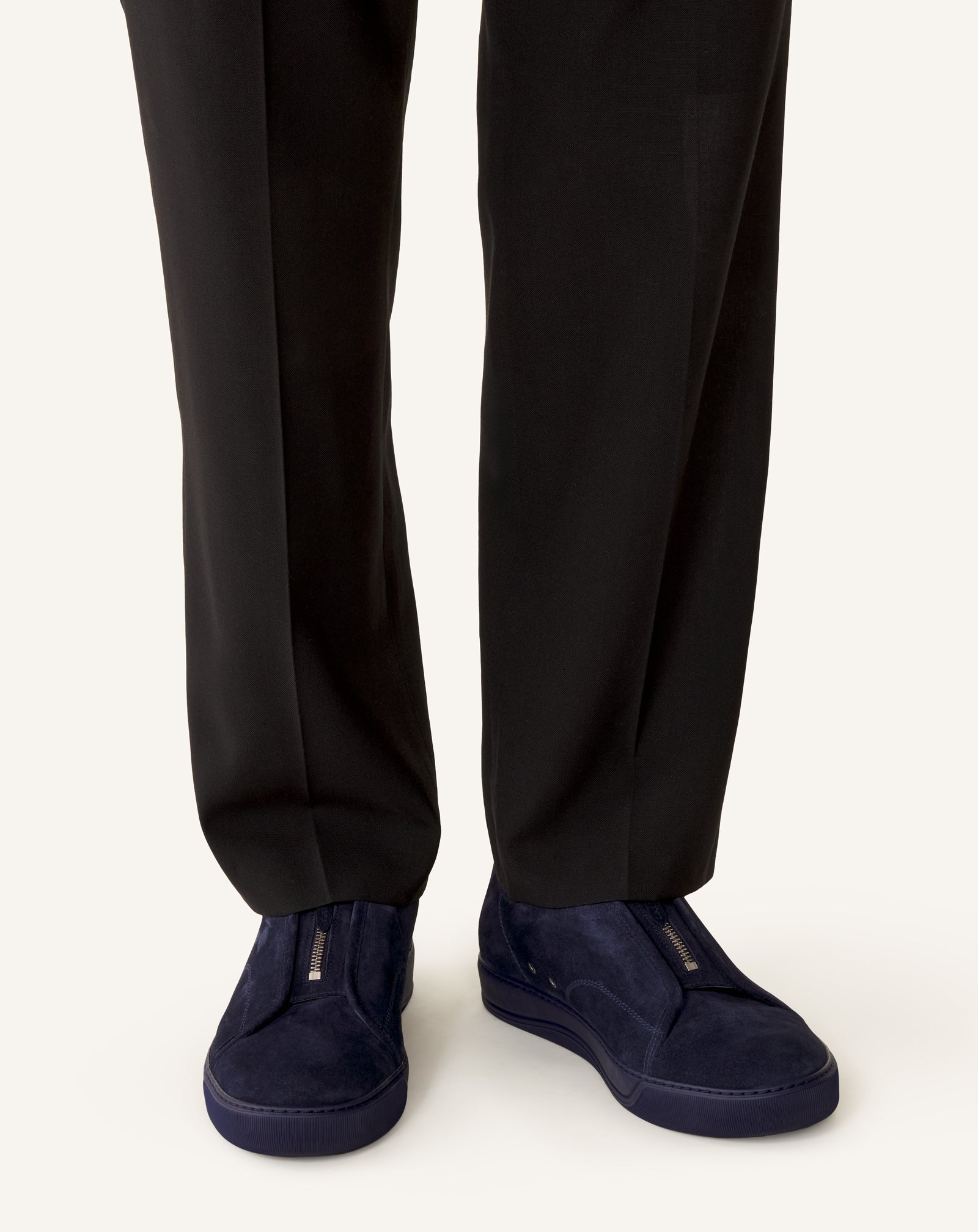 LANVIN ブルゾン　カシミヤ　ダークネイビー　50 Blue Dbb1 Zip Sneakers In Suede | Lanvin