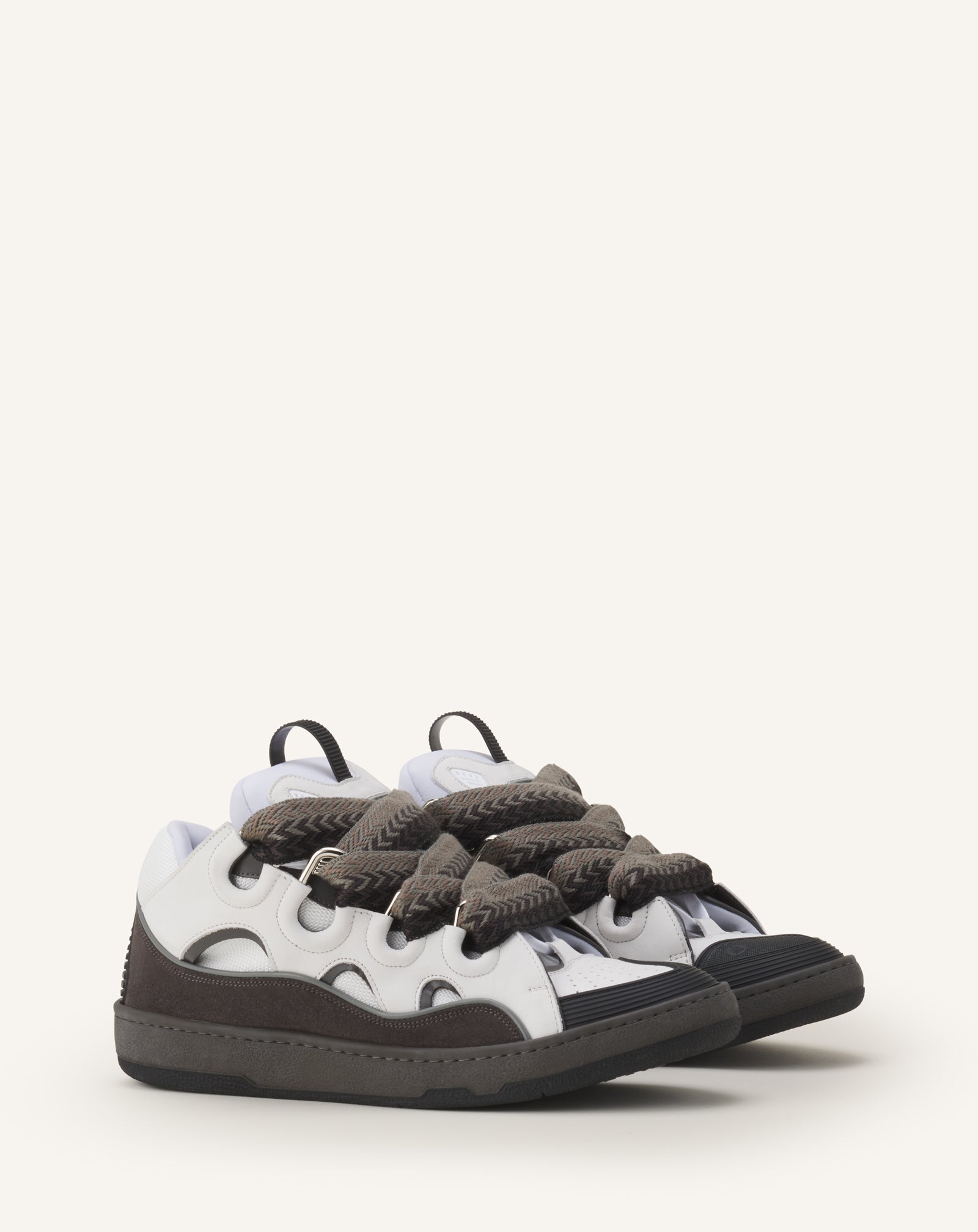 GREY CURB SNEAKERS IN LEATHER