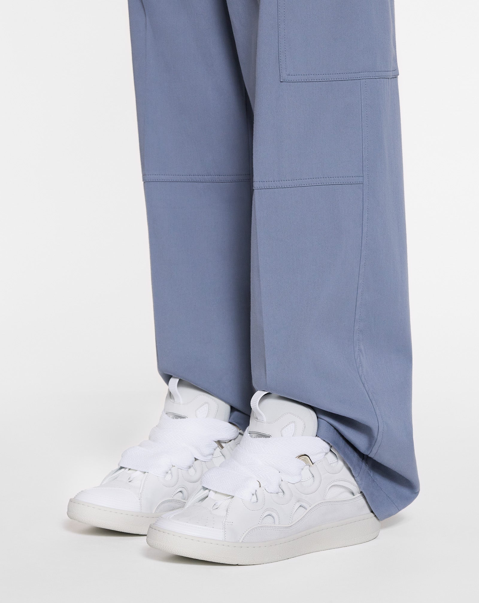 WHITE LEATHER CURB SNEAKERS