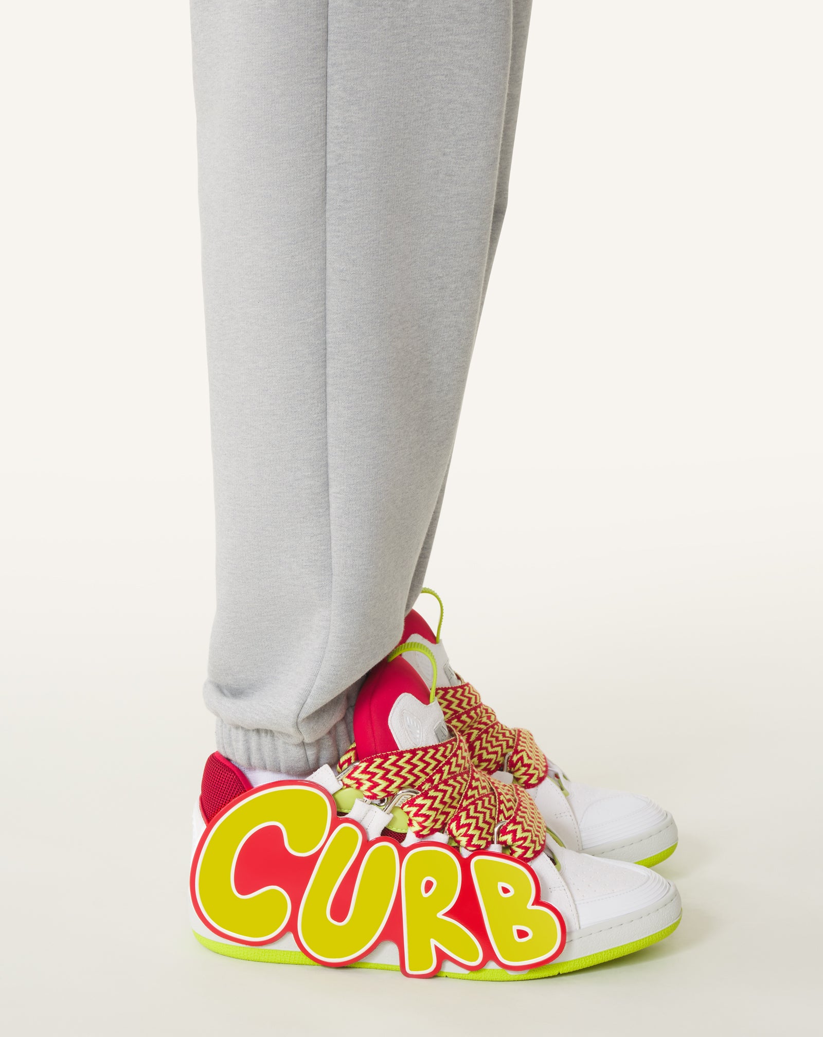 RED CURB PATCH  SNEAKERS IN LEATHER