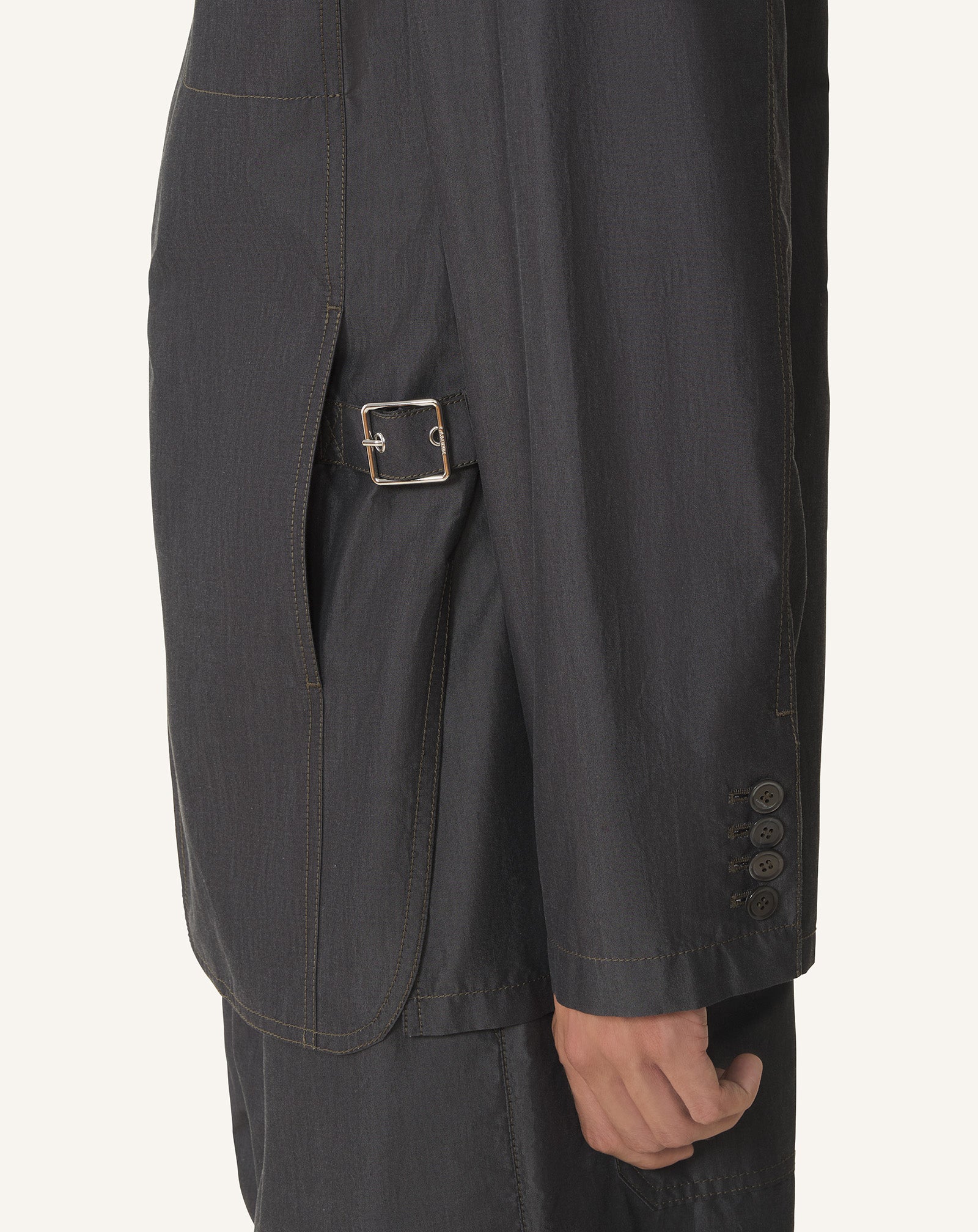 LOOSE-FIT CHAMBRAY JACKET