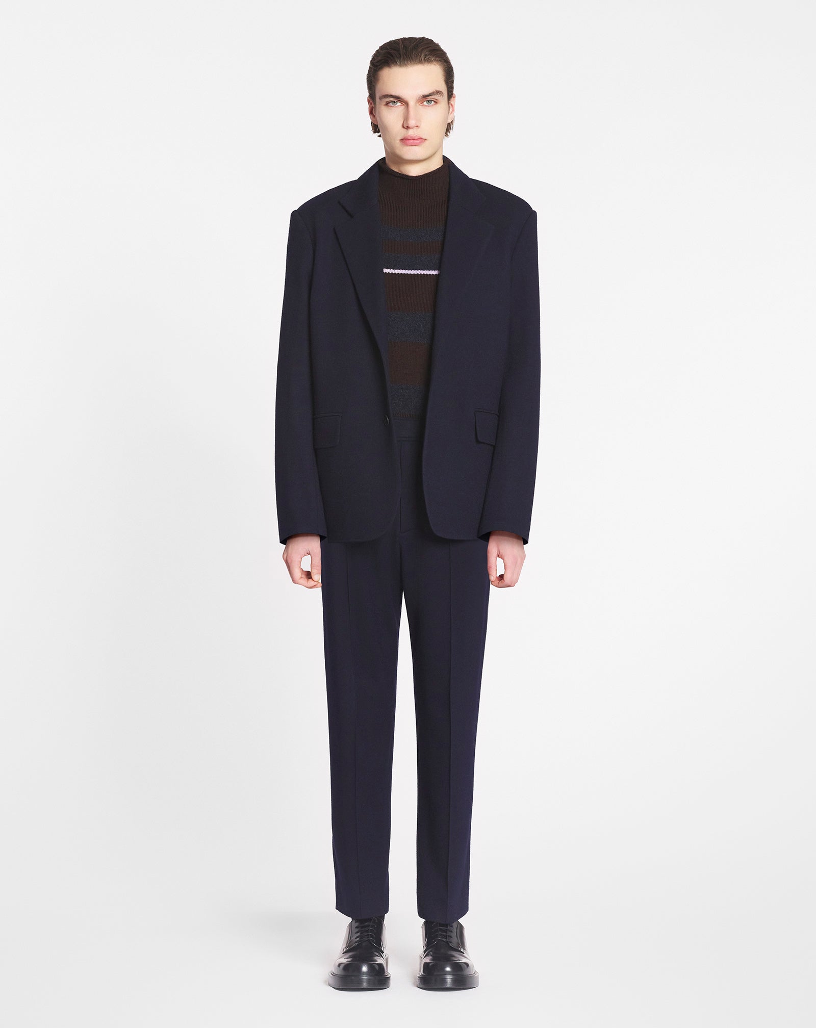 CASUAL SINGLE-BREASTED JACKET