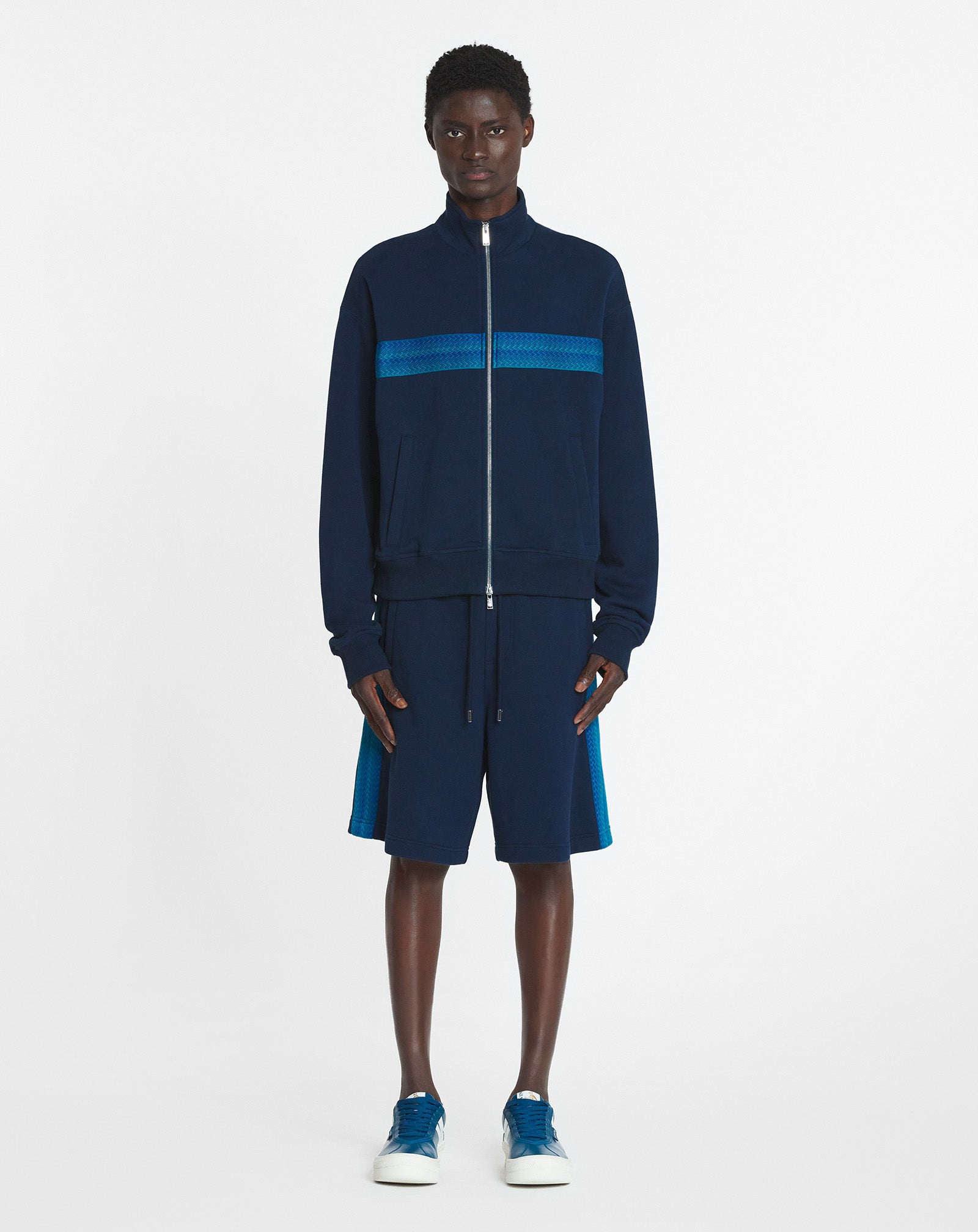 CURB ZIPPED JACKET