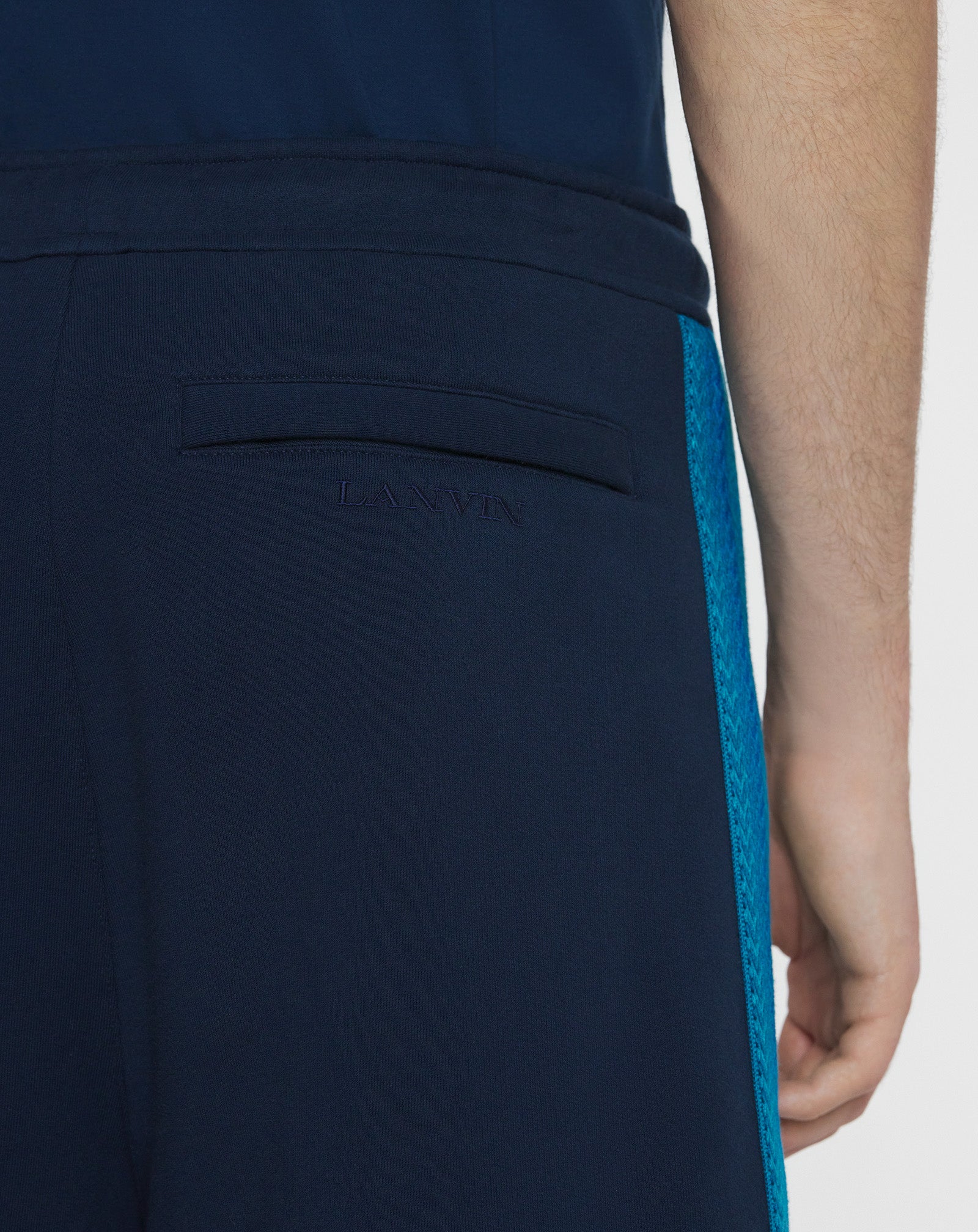 CURB SIDE SHORTS