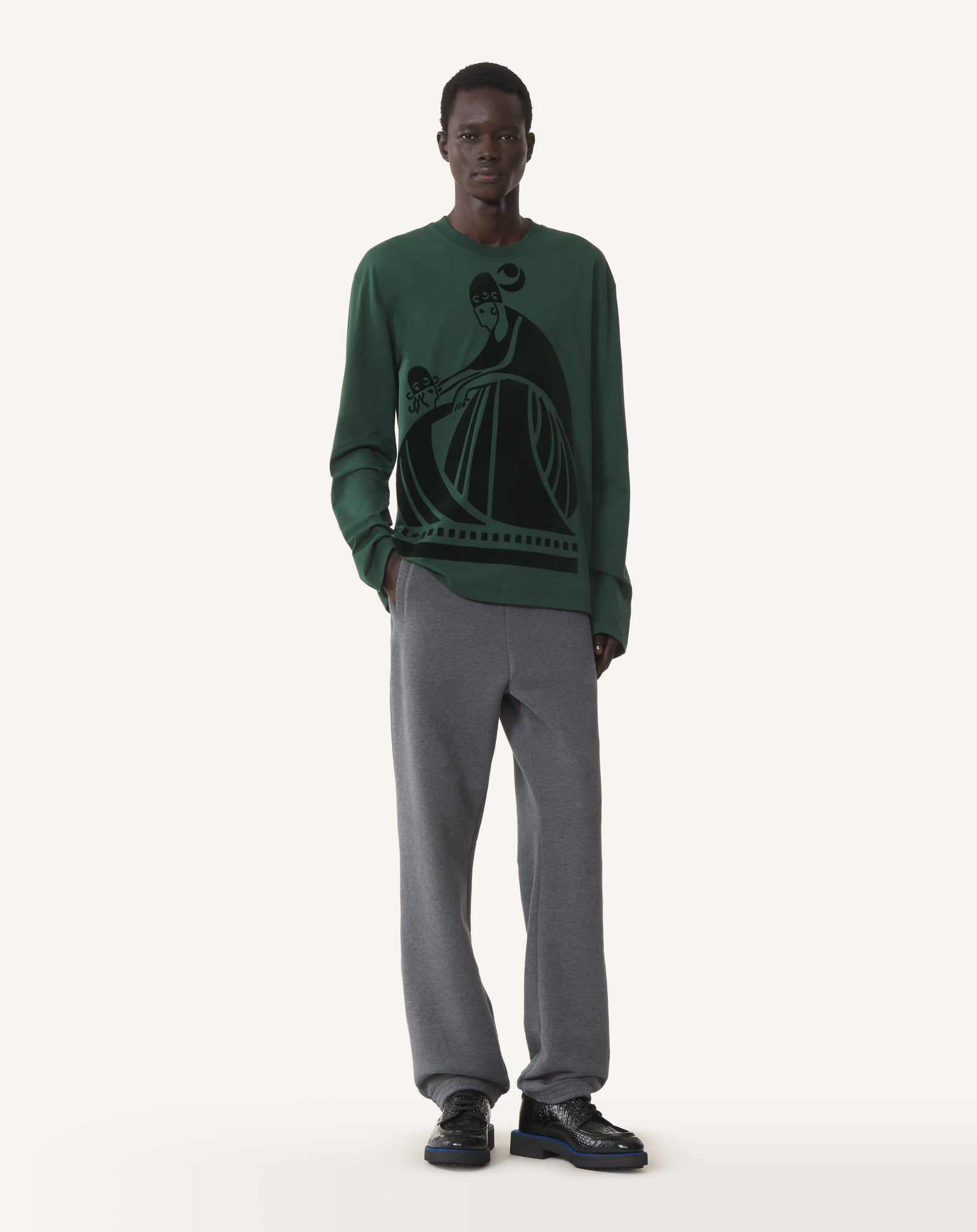 GREEN LONG SLEEVED COTTON T-SHIRT WITH  FLOCKED MOTHER AND CHILD MOTIF