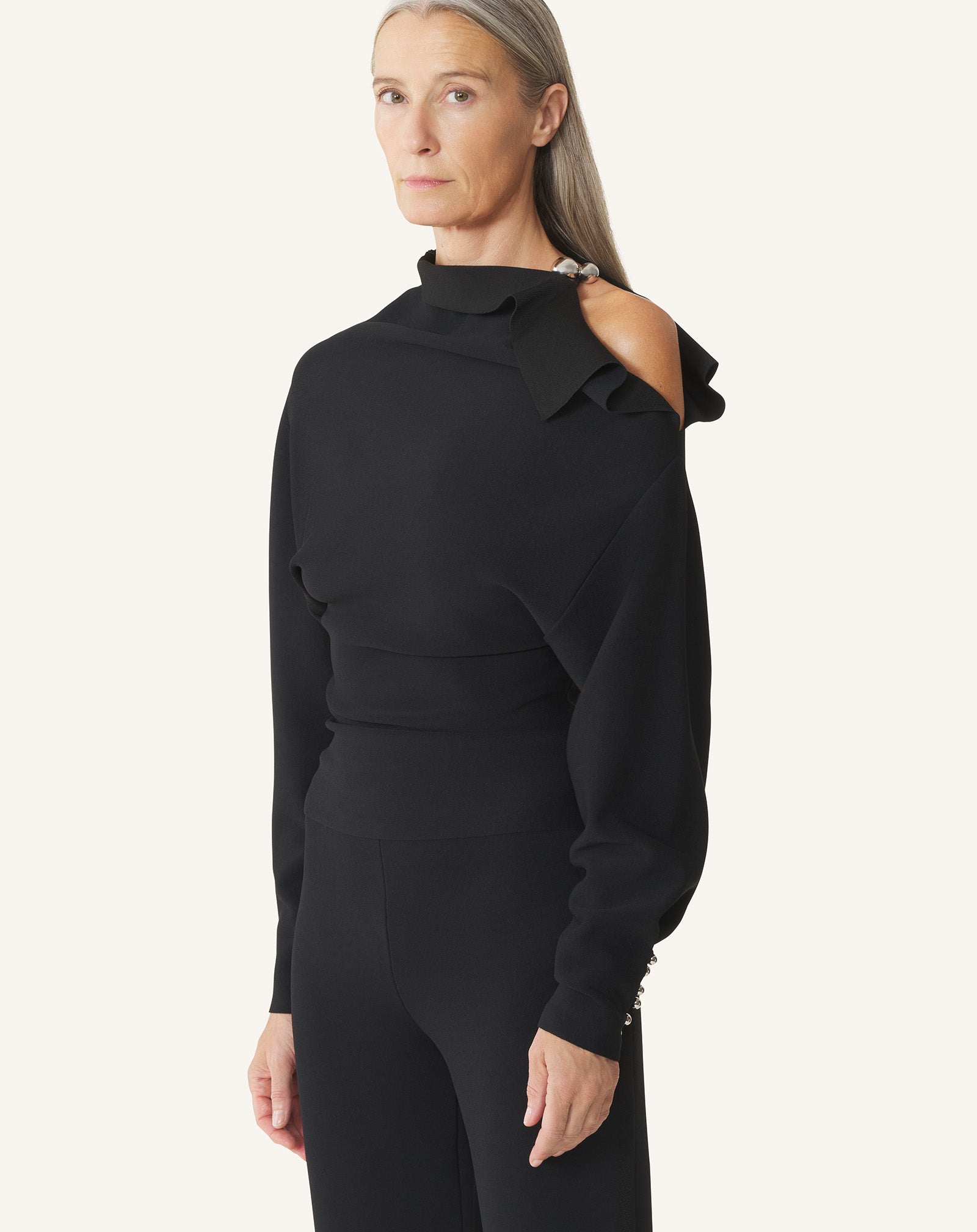 BLACK VISCOSE SWEATER