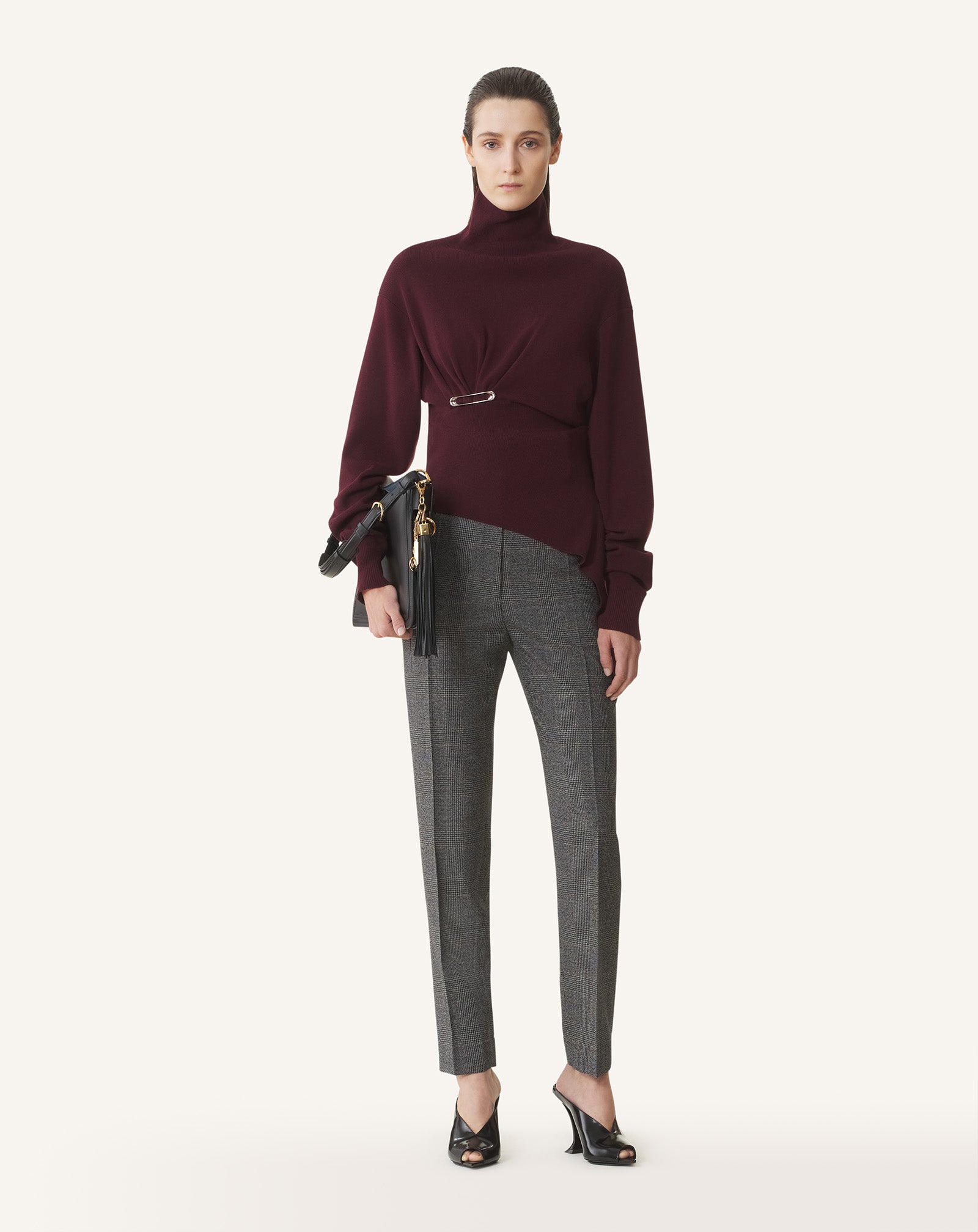 WOOL AND CASHMERE SWEATER