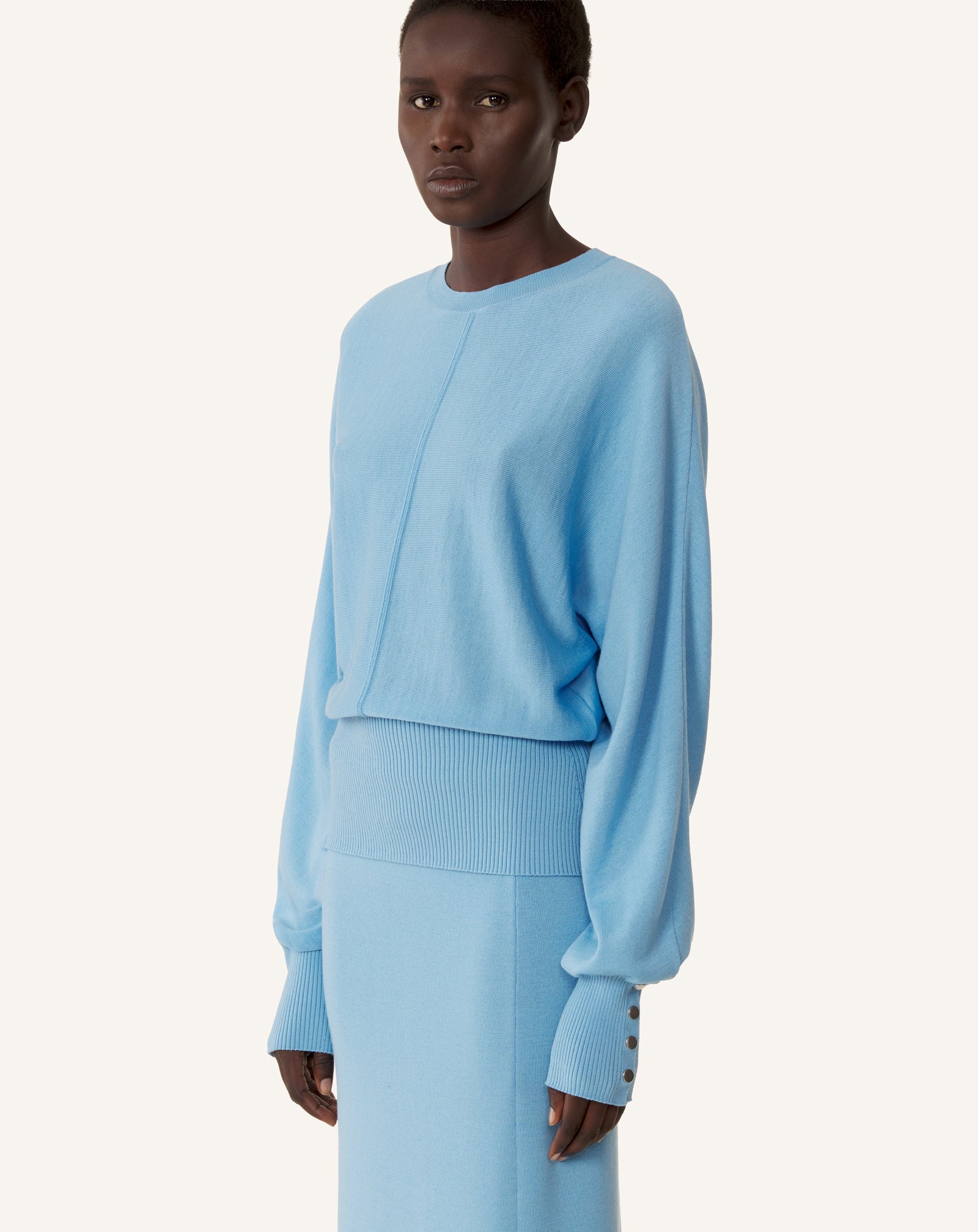 BLUE FITTED-WAIST MERINO WOOL SWEATER