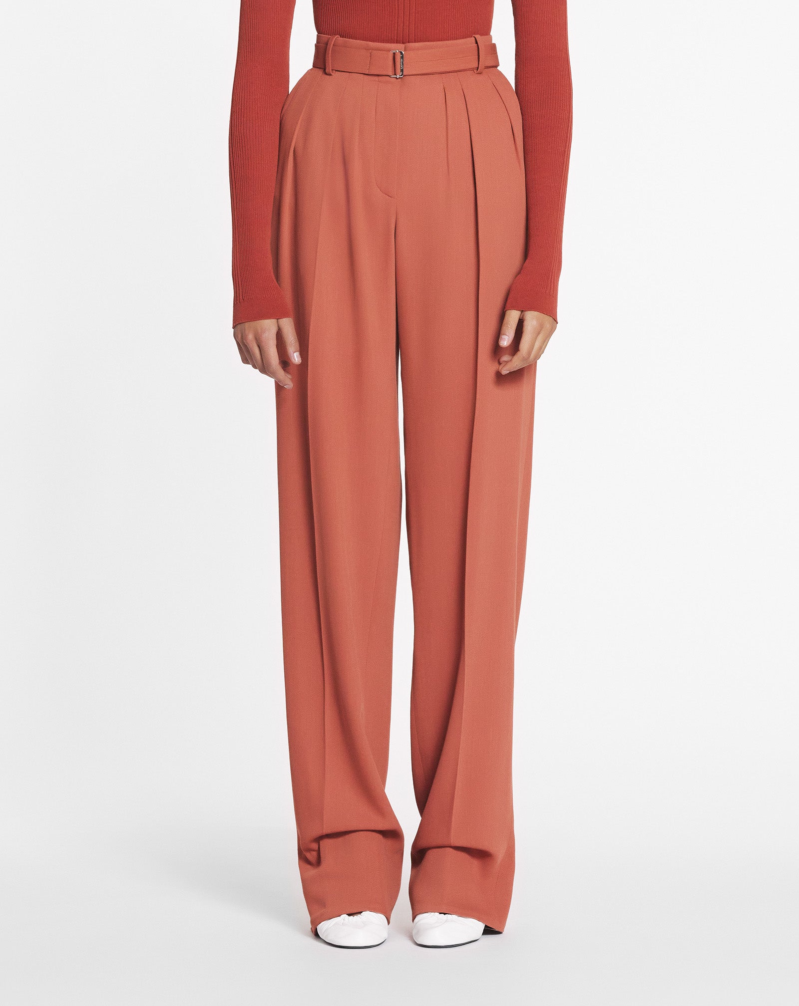 WOOL AND VISCOSE PANTS WITH DARTS