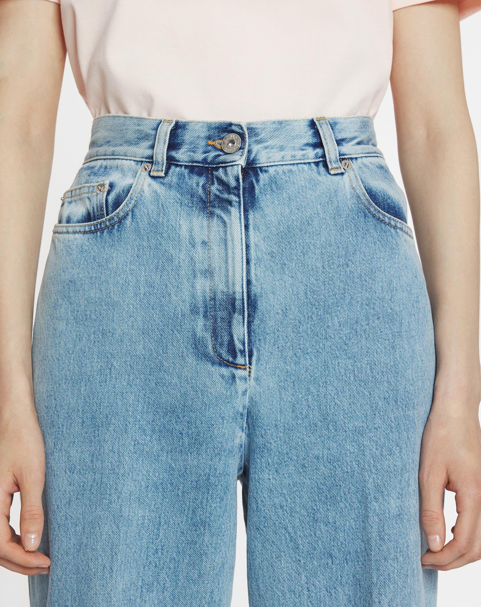 WIDE-LEG CUFFED DENIM PANTS